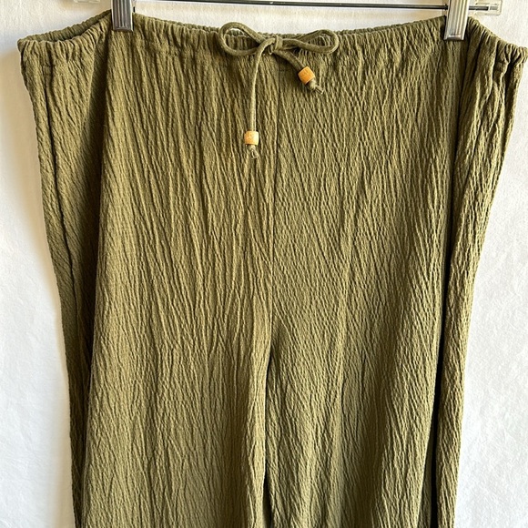 Silverwear olive green textured cotton vest and drawstring pants, size L - Picture 8 of 13